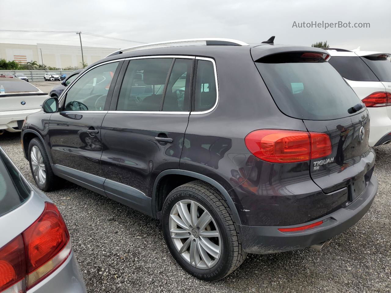 2016 Volkswagen Tiguan S Black vin: WVGAV7AX8GW560944