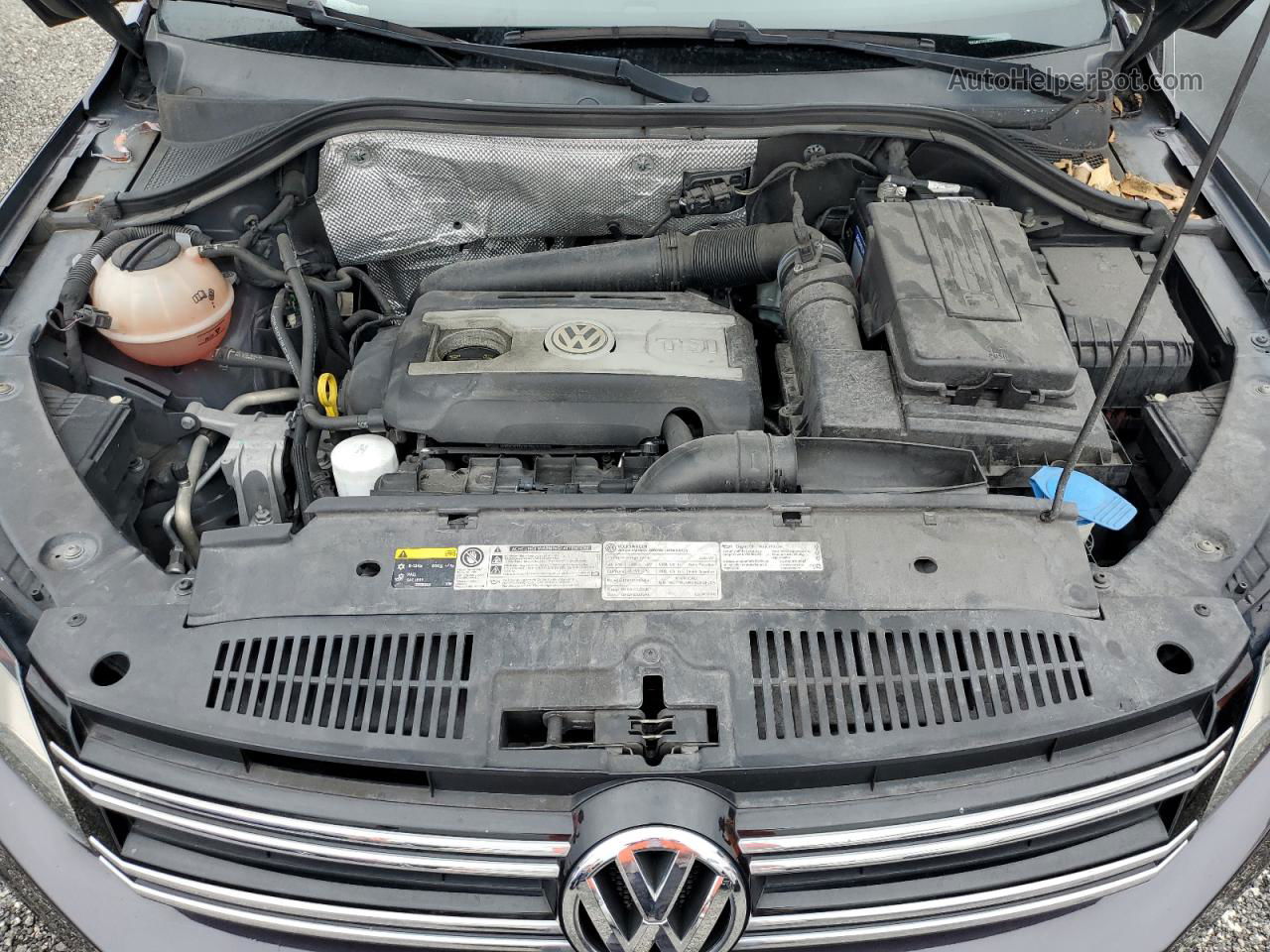 2016 Volkswagen Tiguan S Черный vin: WVGAV7AX8GW560944