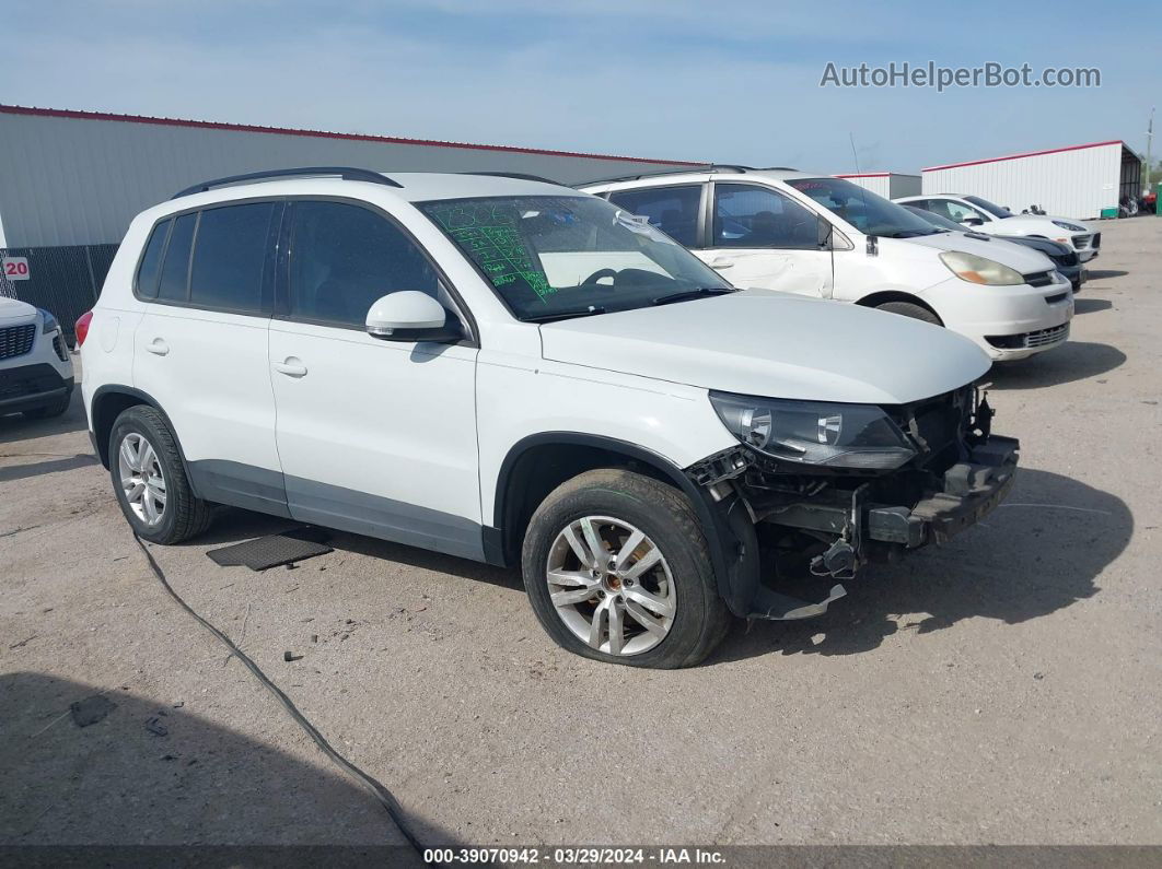 2016 Volkswagen Tiguan S White vin: WVGAV7AX8GW598061