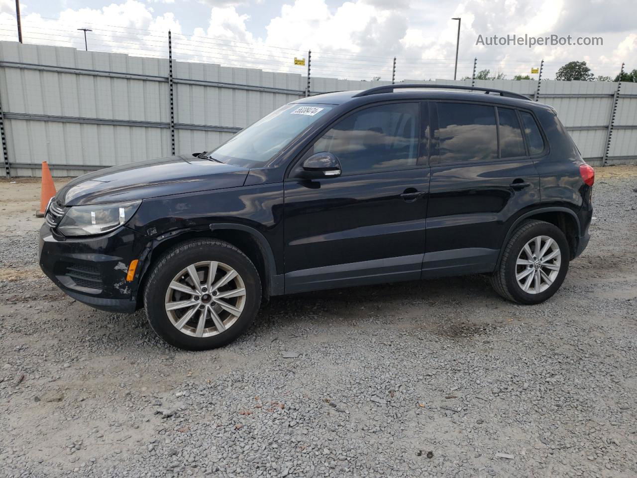 2017 Volkswagen Tiguan S Blue vin: WVGAV7AX8HK043281