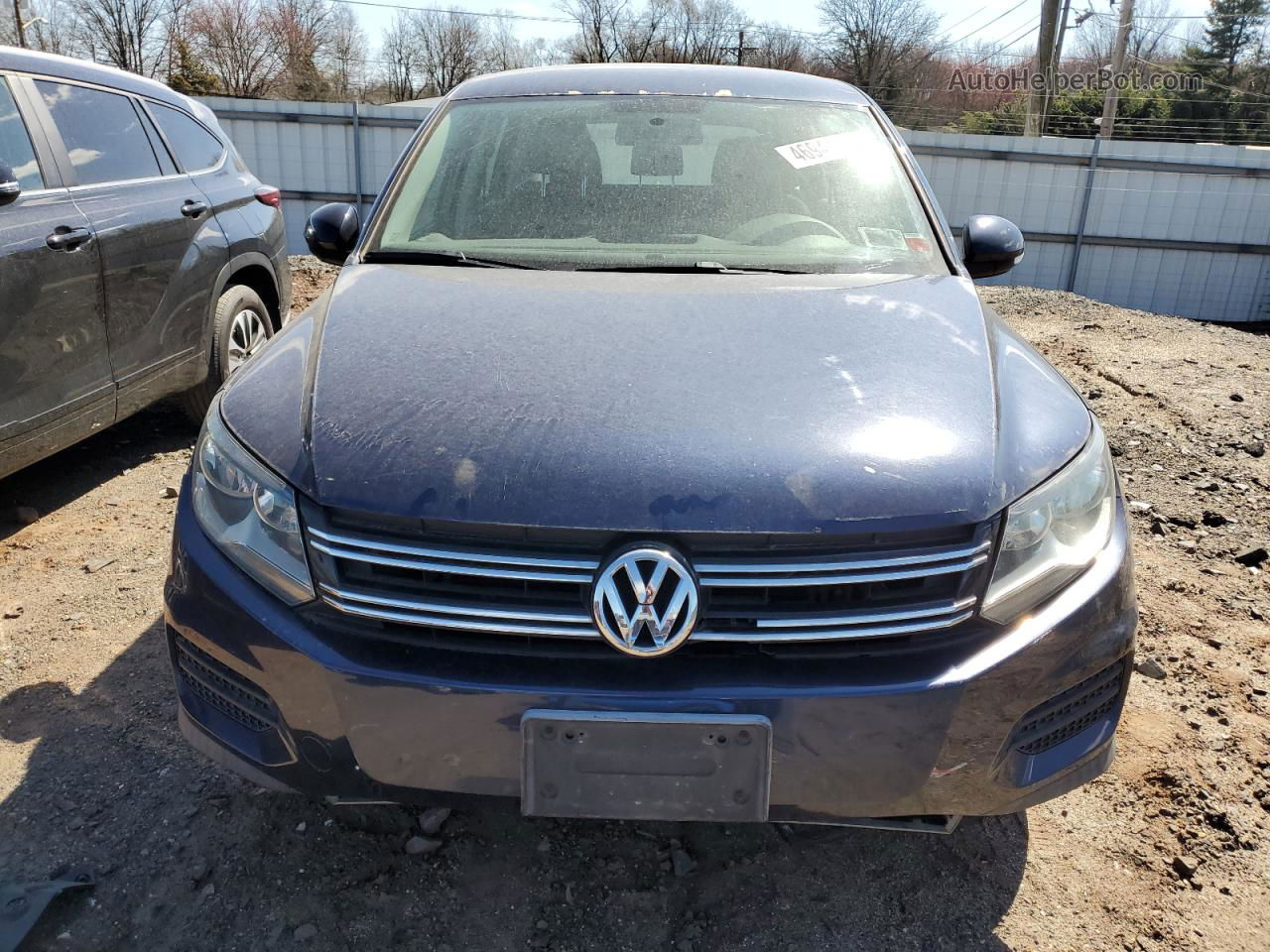 2013 Volkswagen Tiguan S Синий vin: WVGAV7AX9DW509836