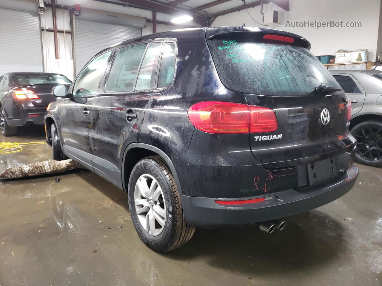 2013 Volkswagen Tiguan S Black vin: WVGAV7AX9DW533652