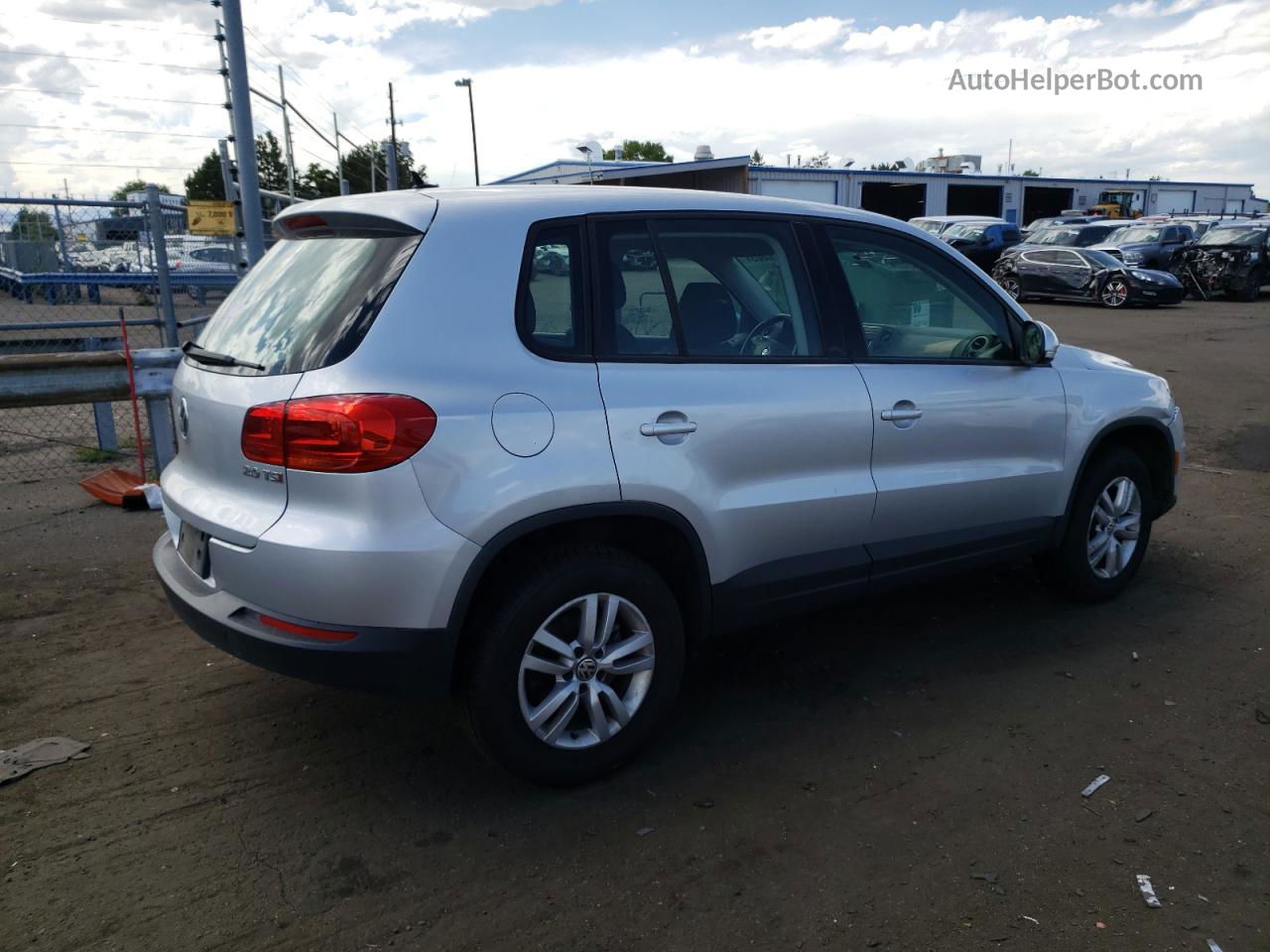 2013 Volkswagen Tiguan S Silver vin: WVGAV7AX9DW542299