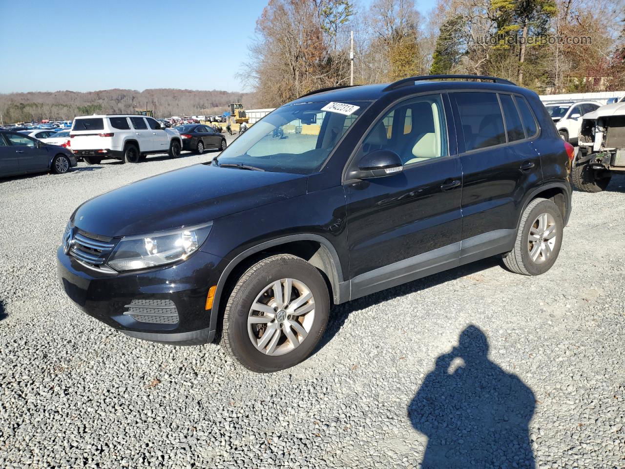 2016 Volkswagen Tiguan S Черный vin: WVGAV7AX9GW577901