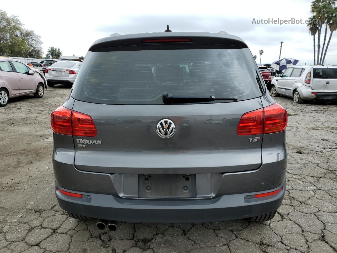 2017 Volkswagen Tiguan S Gray vin: WVGAV7AX9HK044343