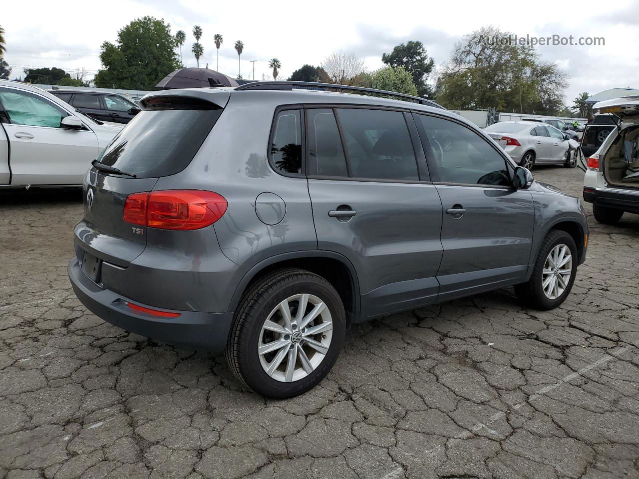 2017 Volkswagen Tiguan S Gray vin: WVGAV7AX9HK044343