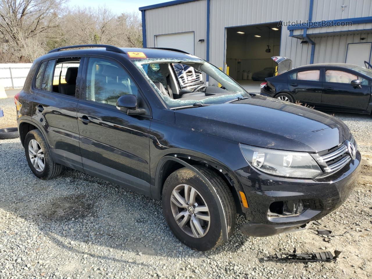 2017 Volkswagen Tiguan S Черный vin: WVGAV7AX9HW509275