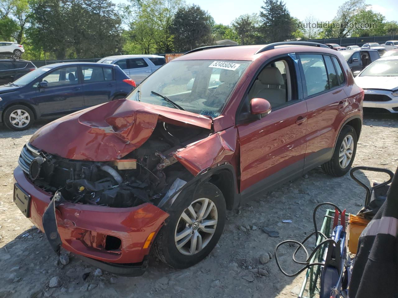 2016 Volkswagen Tiguan S Red vin: WVGAV7AXXGW003761