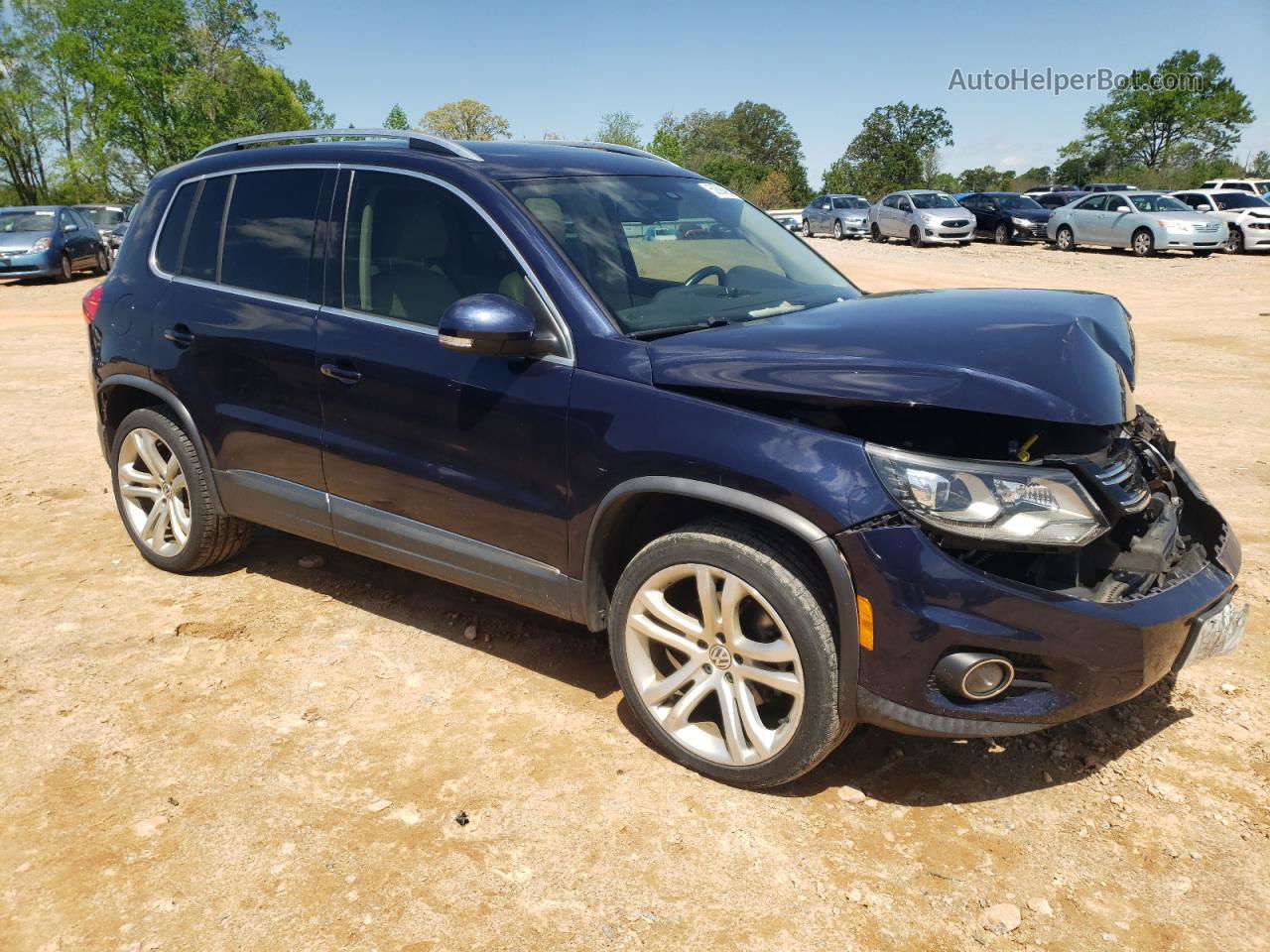 2016 Volkswagen Tiguan S Blue vin: WVGAV7AXXGW543112