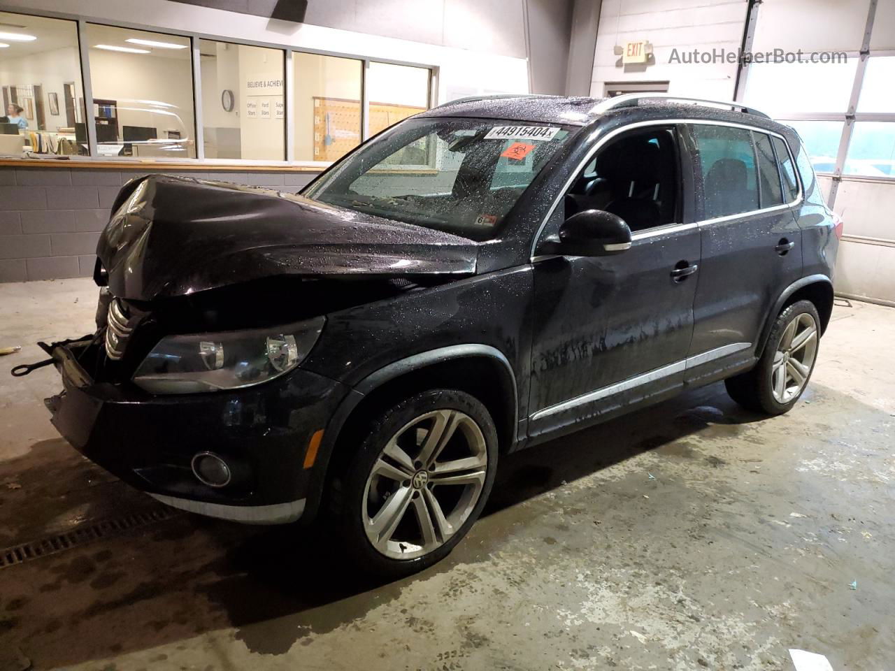 2016 Volkswagen Tiguan S Black vin: WVGAV7AXXGW604510