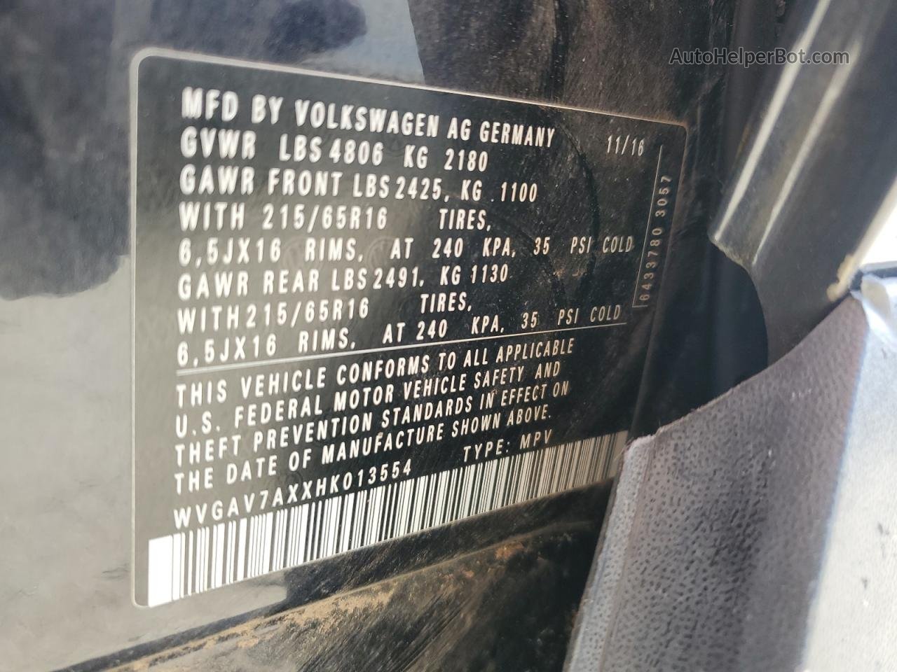 2017 Volkswagen Tiguan S Черный vin: WVGAV7AXXHK013554