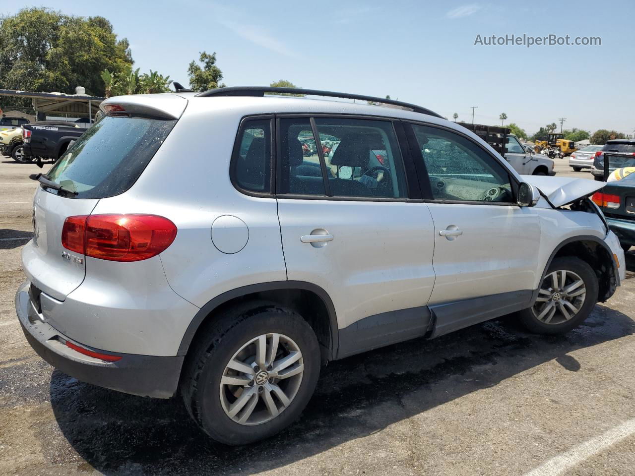 2017 Volkswagen Tiguan S Silver vin: WVGAV7AXXHK028832