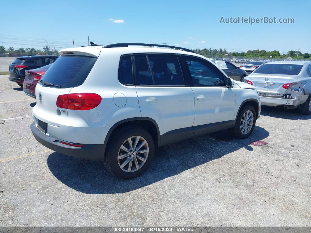 2017 Volkswagen Tiguan 2.0t/2.0t S White vin: WVGAV7AXXHK043945