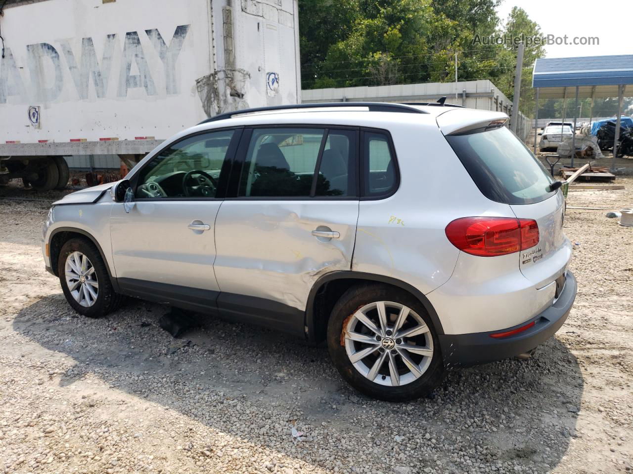 2017 Volkswagen Tiguan S Silver vin: WVGAV7AXXHK049745