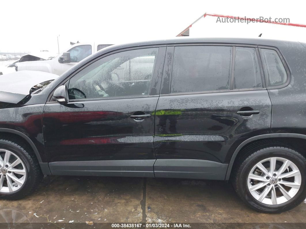 2017 Volkswagen Tiguan 2.0t/2.0t S Black vin: WVGAV7AXXHK052662