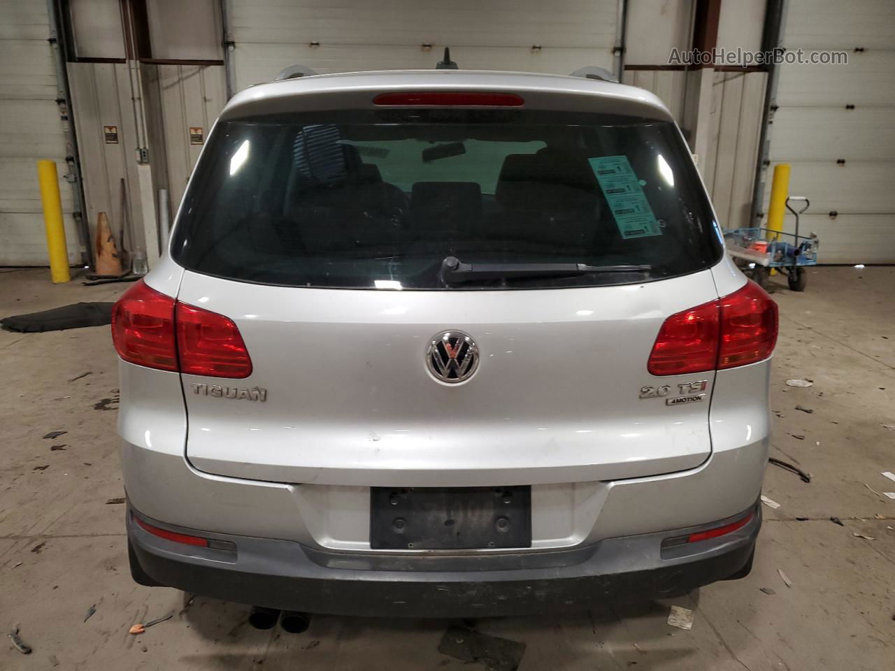 2013 Volkswagen Tiguan S Silver vin: WVGBV3AX1DW058804