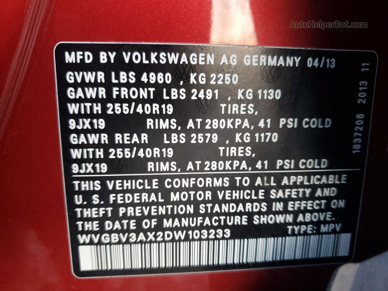 2013 Volkswagen Tiguan S Red vin: WVGBV3AX2DW103233