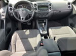 2013 Volkswagen Tiguan S Черный vin: WVGBV3AX9DW053186