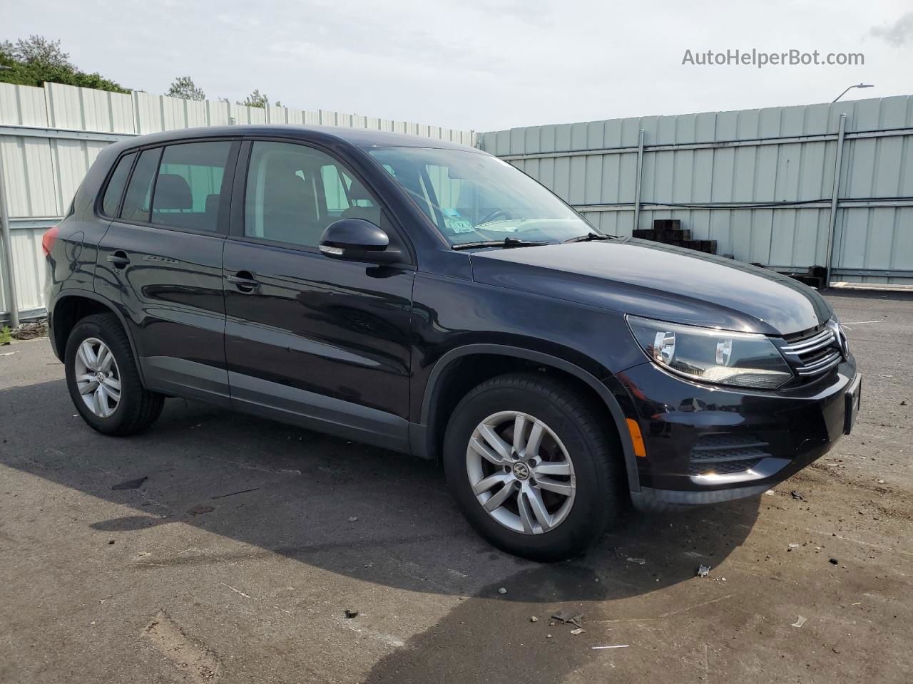 2013 Volkswagen Tiguan S Black vin: WVGBV3AX9DW053186