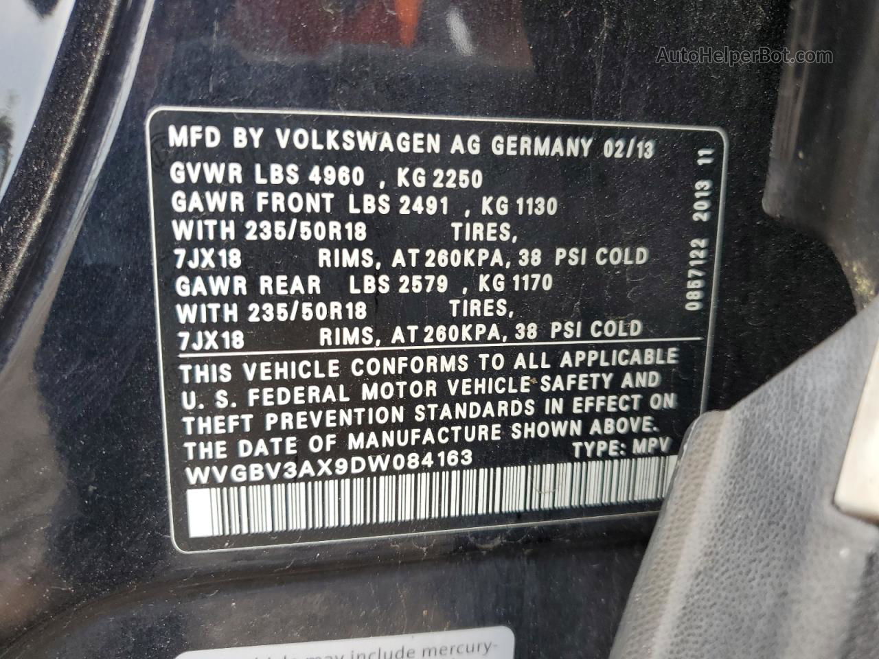 2013 Volkswagen Tiguan S Черный vin: WVGBV3AX9DW084163