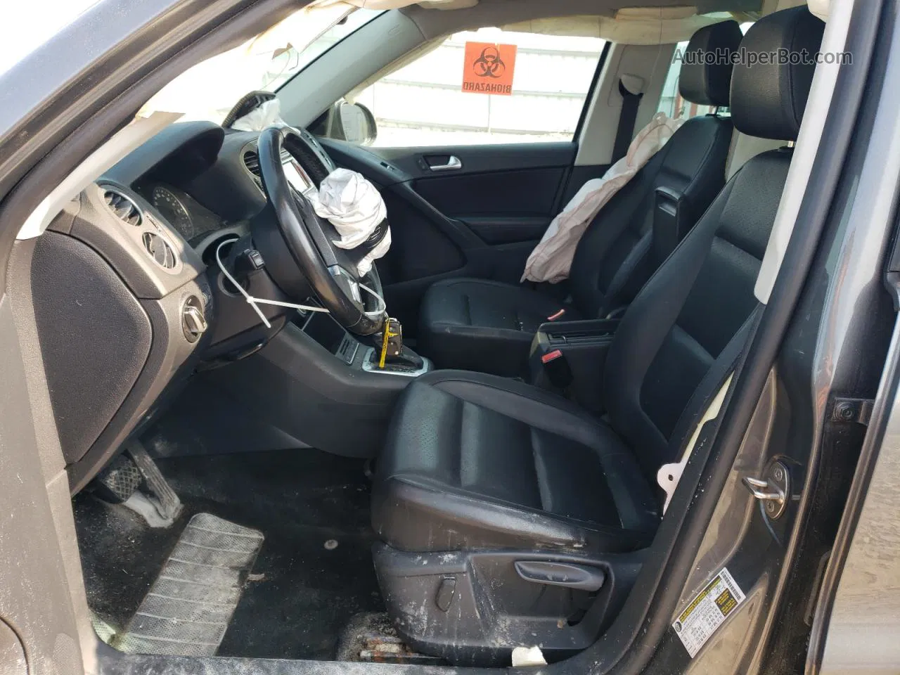 2013 Volkswagen Tiguan S Серый vin: WVGBV7AX0DW012081