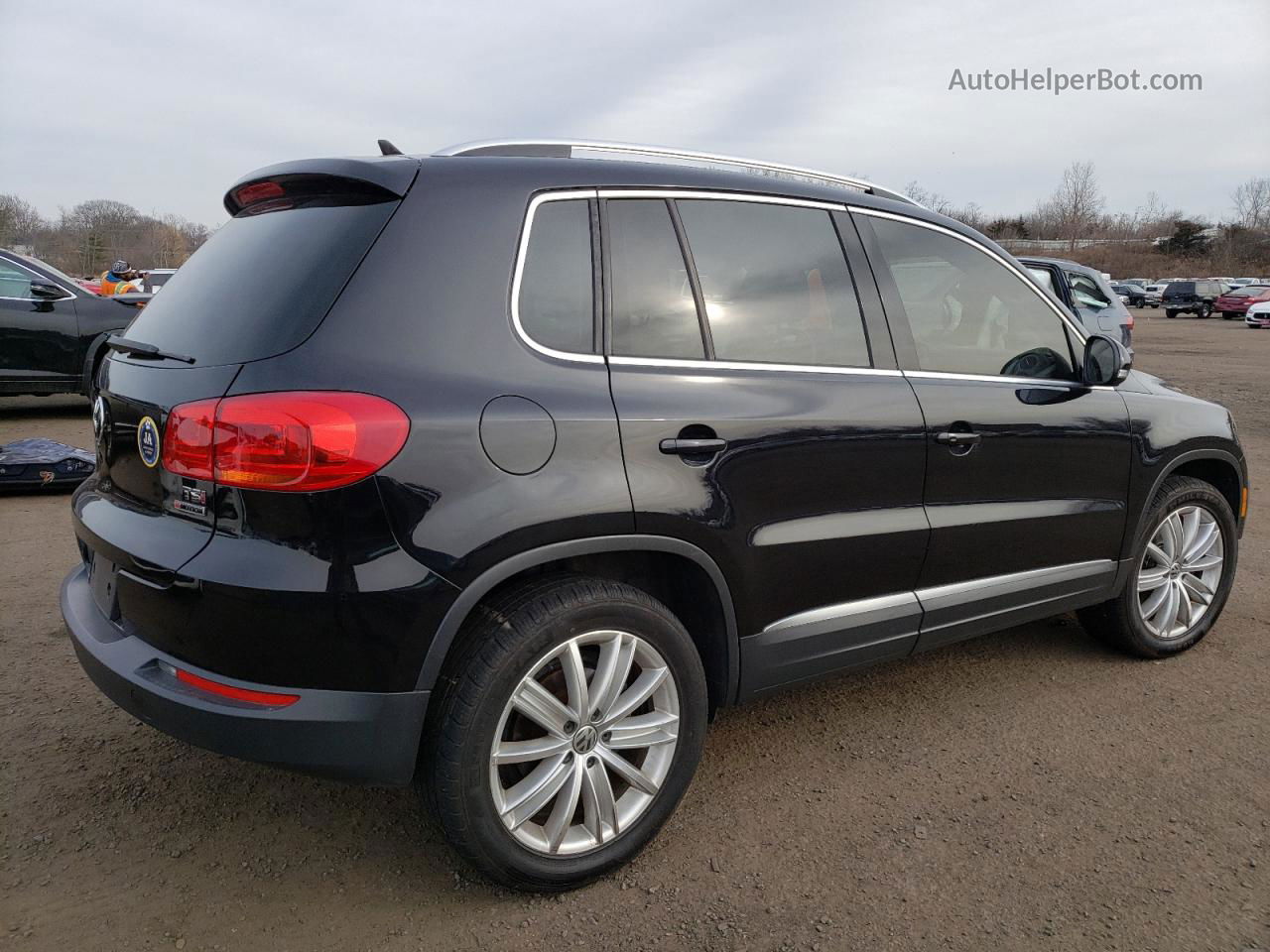 2016 Volkswagen Tiguan S Black vin: WVGBV7AX0GW508311