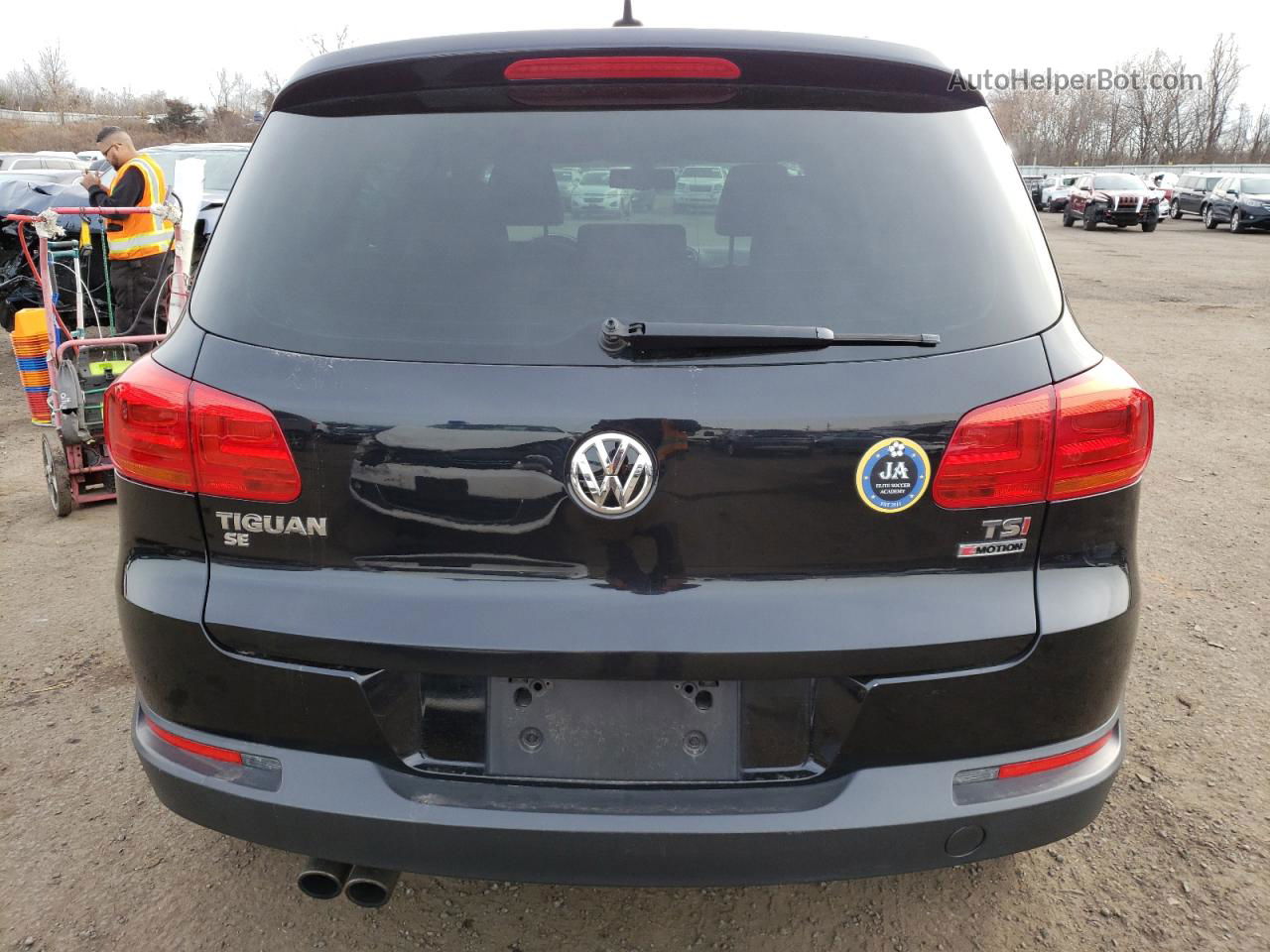 2016 Volkswagen Tiguan S Black vin: WVGBV7AX0GW508311