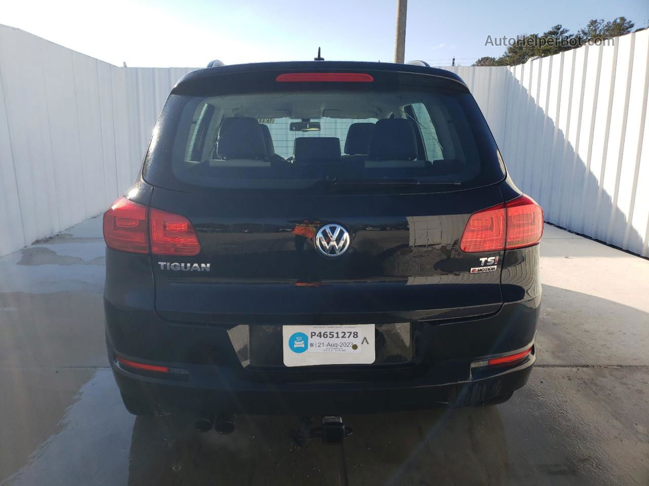 2016 Volkswagen Tiguan S Black vin: WVGBV7AX0GW535816