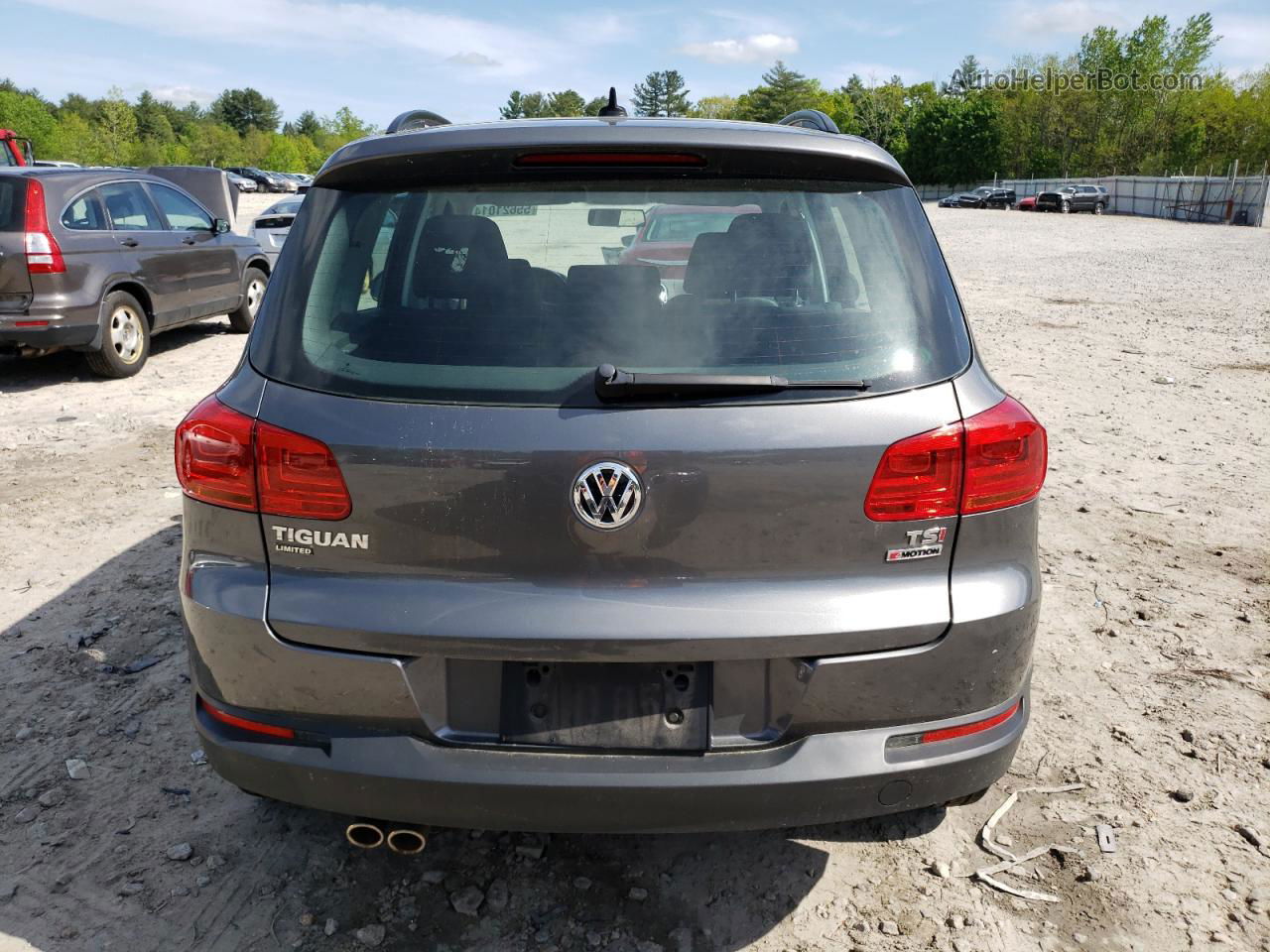 2018 Volkswagen Tiguan Limited  Gray vin: WVGBV7AX0JK002993