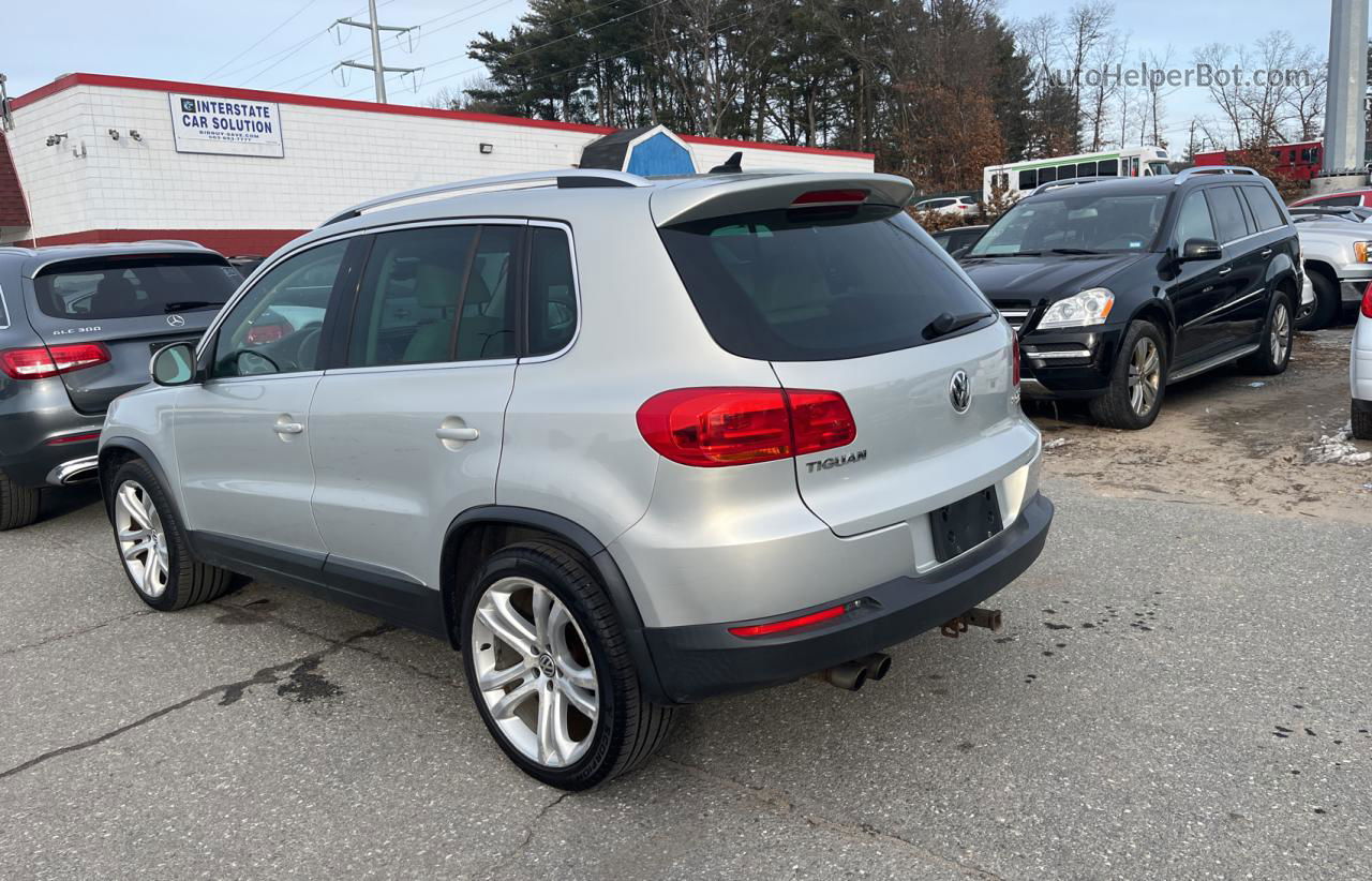 2013 Volkswagen Tiguan S Silver vin: WVGBV7AX1DW558193