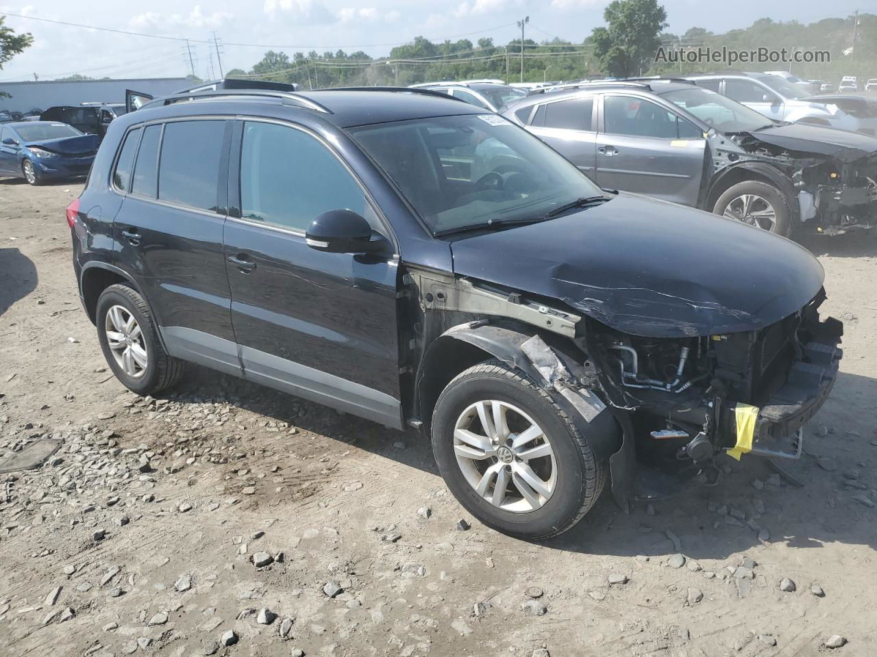 2016 Volkswagen Tiguan S Black vin: WVGBV7AX1GW540006