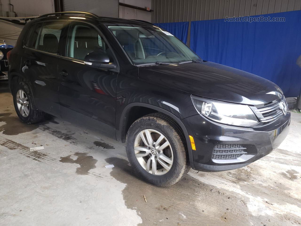 2016 Volkswagen Tiguan S Black vin: WVGBV7AX1GW593451