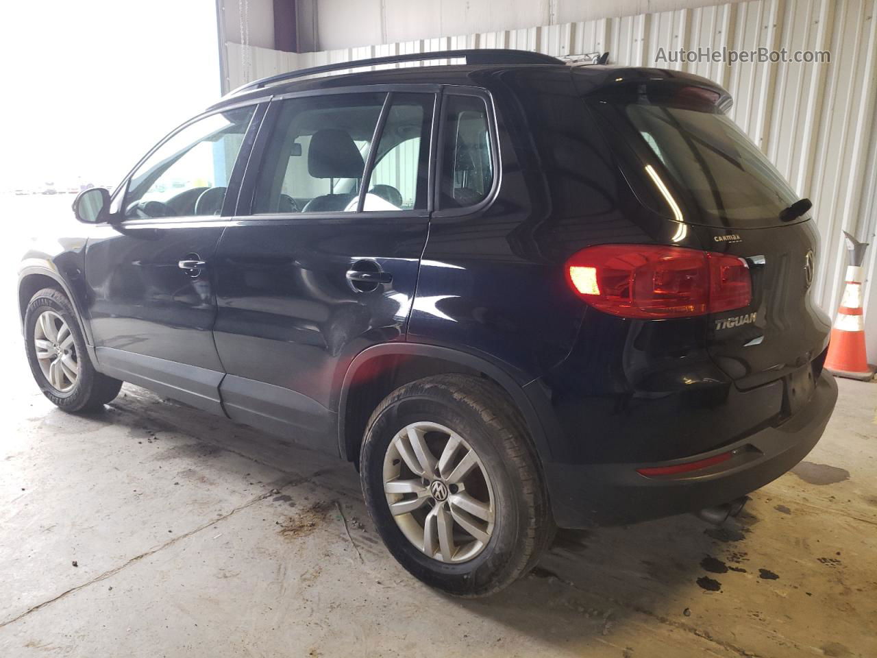 2016 Volkswagen Tiguan S Black vin: WVGBV7AX1GW593451