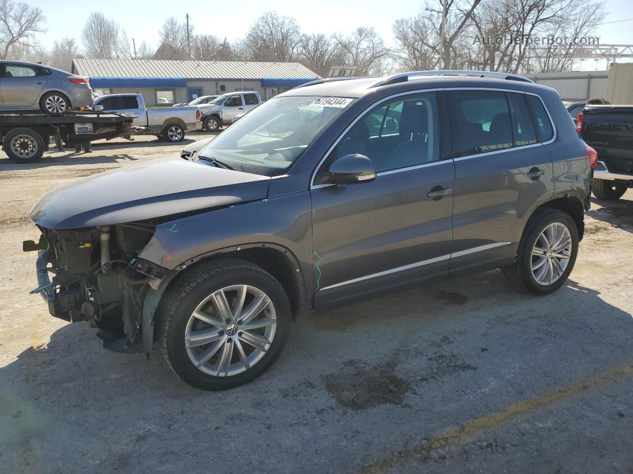 2016 Volkswagen Tiguan S Charcoal vin: WVGBV7AX1GW613682