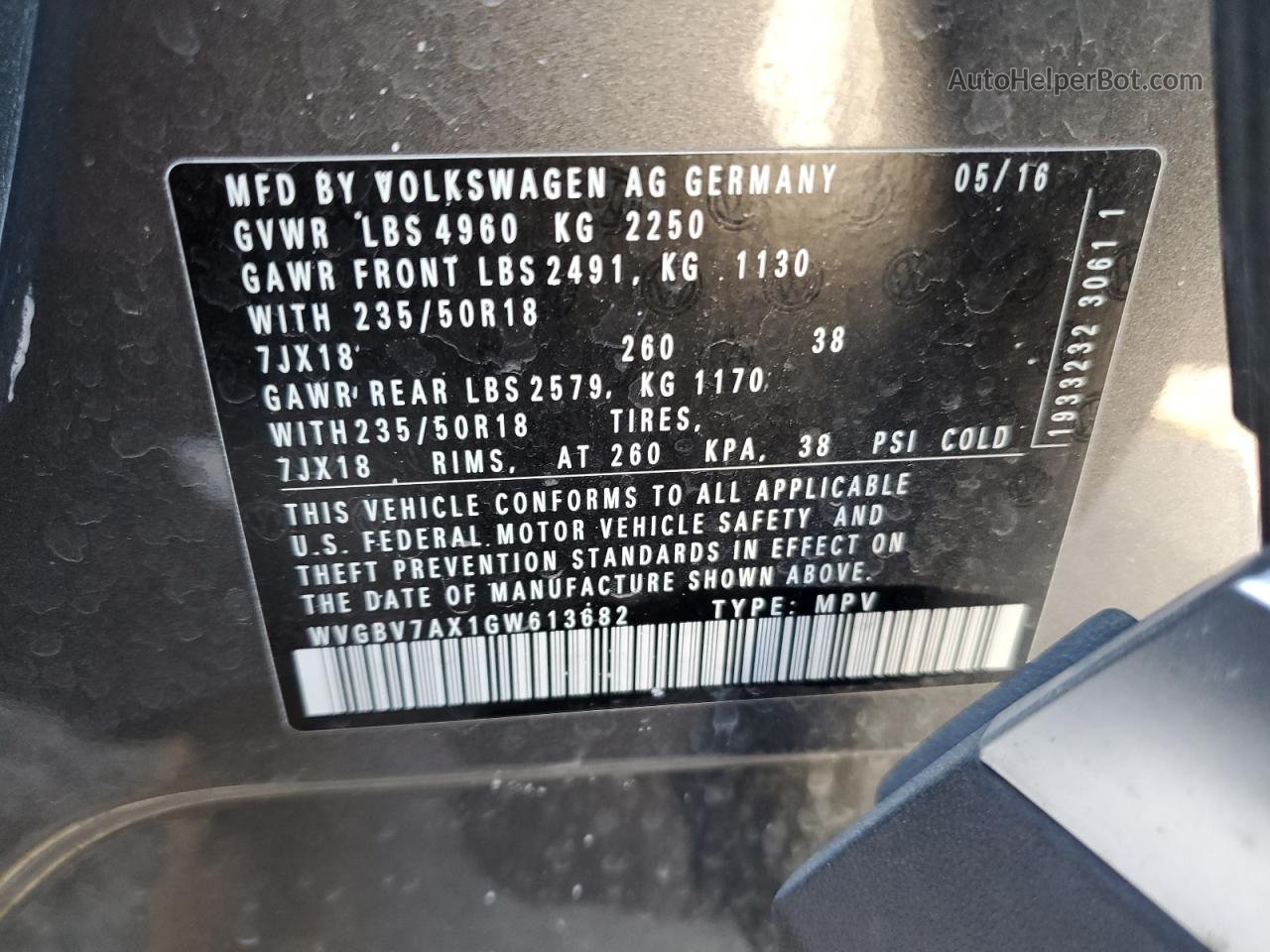 2016 Volkswagen Tiguan S Charcoal vin: WVGBV7AX1GW613682