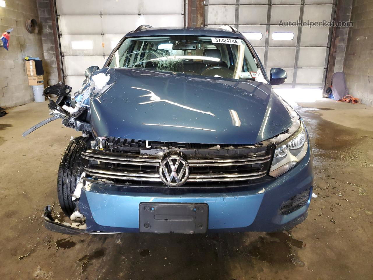 2017 Volkswagen Tiguan S Синий vin: WVGBV7AX1HK008781