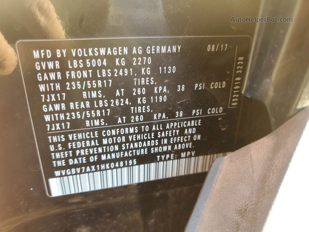 2017 Volkswagen Tiguan S Черный vin: WVGBV7AX1HK048195