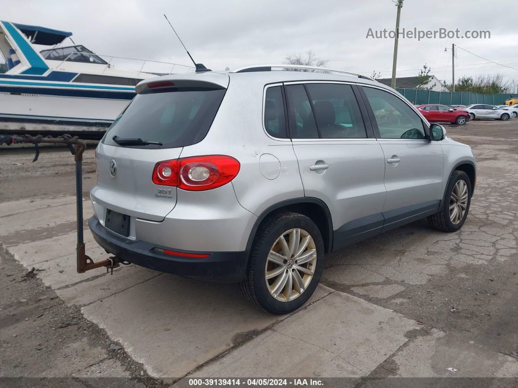 2010 Volkswagen Tiguan Se Silver vin: WVGBV7AX2AW508818