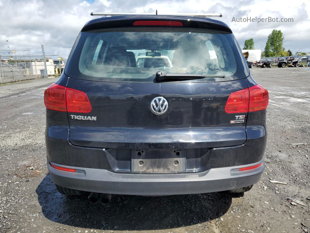 2016 Volkswagen Tiguan S Black vin: WVGBV7AX2GW567800