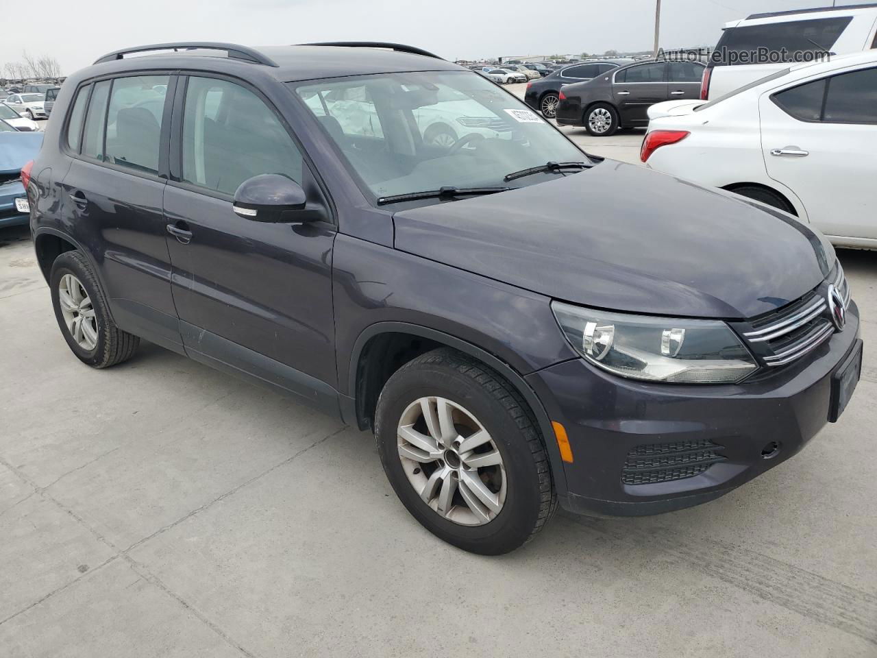 2016 Volkswagen Tiguan S Gray vin: WVGBV7AX2GW568154