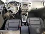 2016 Volkswagen Tiguan S Серый vin: WVGBV7AX2GW592907