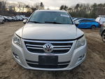 2010 Volkswagen Tiguan Se Silver vin: WVGBV7AX3AW000227