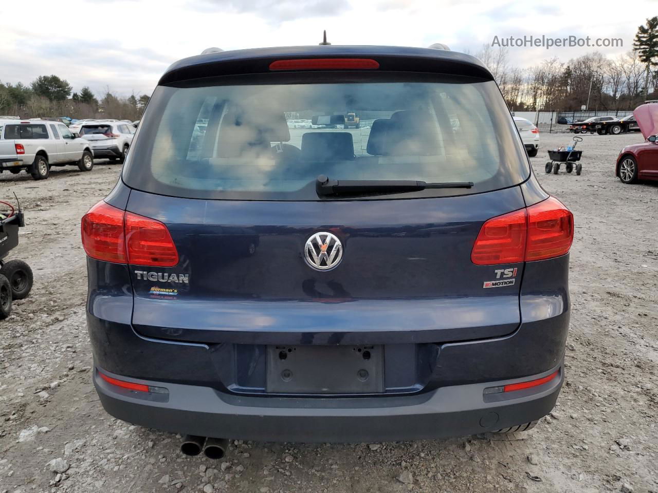 2016 Volkswagen Tiguan S Blue vin: WVGBV7AX3GW580572