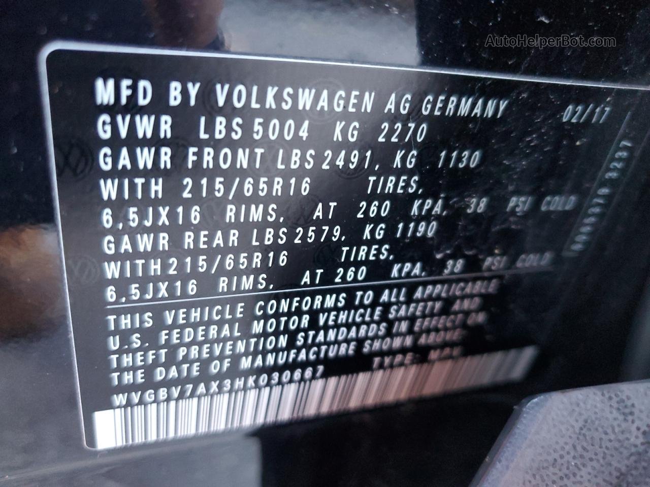 2017 Volkswagen Tiguan S Черный vin: WVGBV7AX3HK030667
