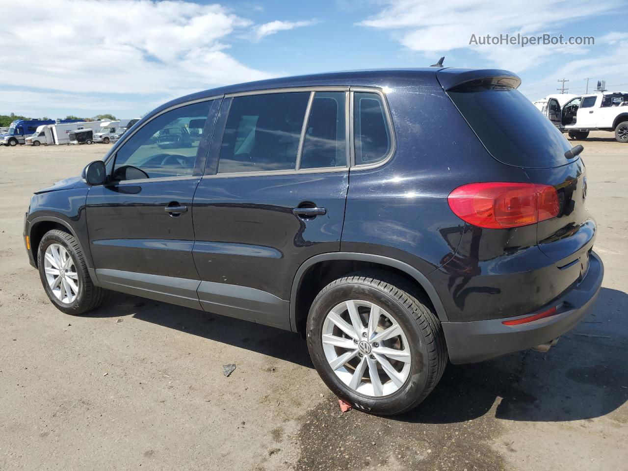 2017 Volkswagen Tiguan S Black vin: WVGBV7AX3HK052202