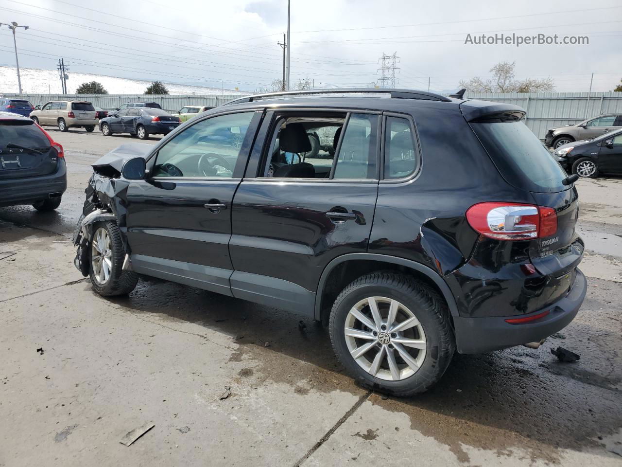 2018 Volkswagen Tiguan Limited  Черный vin: WVGBV7AX3JK003992