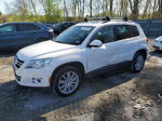 2010 Volkswagen Tiguan Se White vin: WVGBV7AX4AW502650