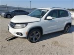 2016 Volkswagen Tiguan S Белый vin: WVGBV7AX4GW092117