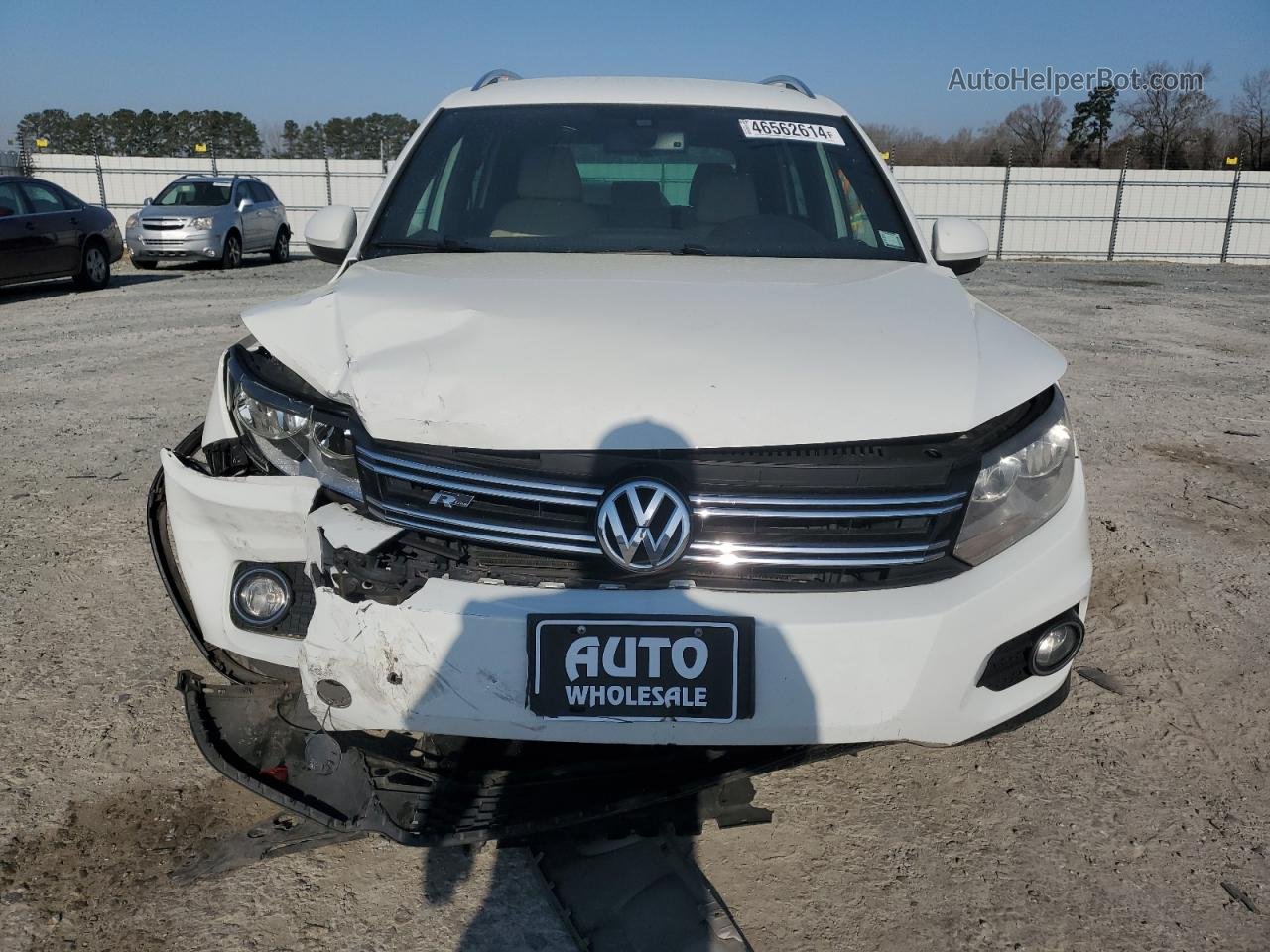 2016 Volkswagen Tiguan S White vin: WVGBV7AX4GW092117