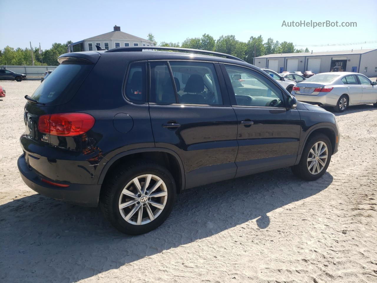 2017 Volkswagen Tiguan S Black vin: WVGBV7AX4HK045677